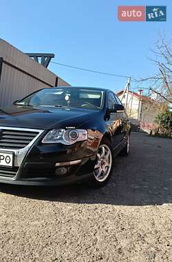 Седан Volkswagen Passat 2007 в Львові