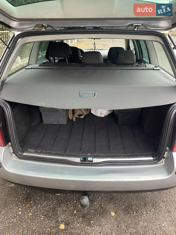 Универсал Volkswagen Passat 2004 в Шевченкове фото 5 Универсал Volkswagen Passat 2004 в Шевченкове