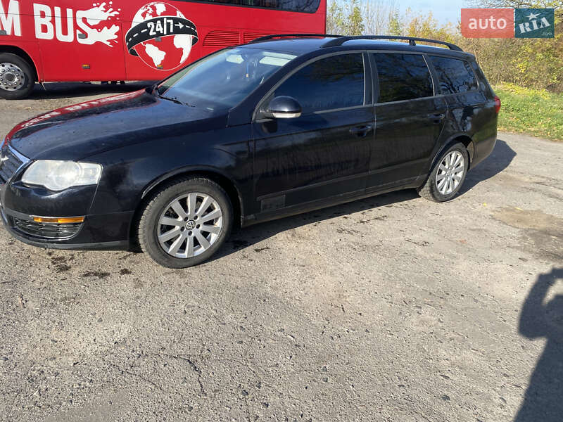 Универсал Volkswagen Passat 2006 в Ровно