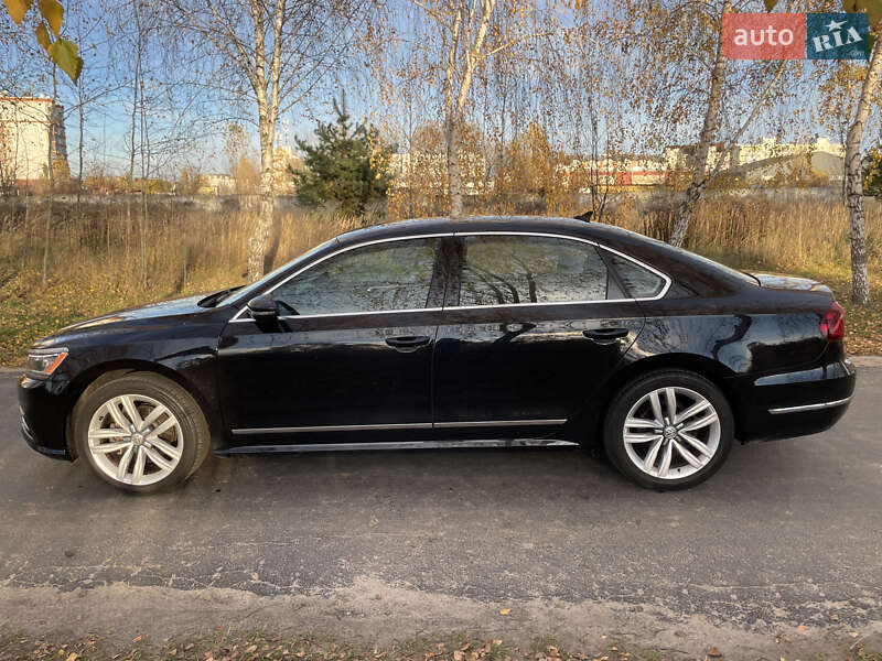 Седан Volkswagen Passat 2017 в Києві