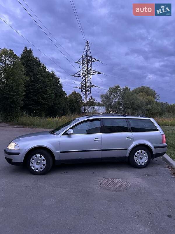 Универсал Volkswagen Passat 2004 в Чернигове фото 2 Универсал Volkswagen Passat 2004 в Чернигове