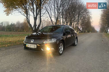 Седан Volkswagen Passat 2011 в Дубно