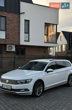 Універсал Volkswagen Passat 2017 в Умані