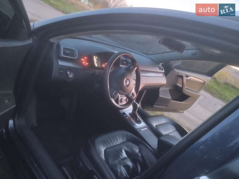 Универсал Volkswagen Passat 2012 в Смеле