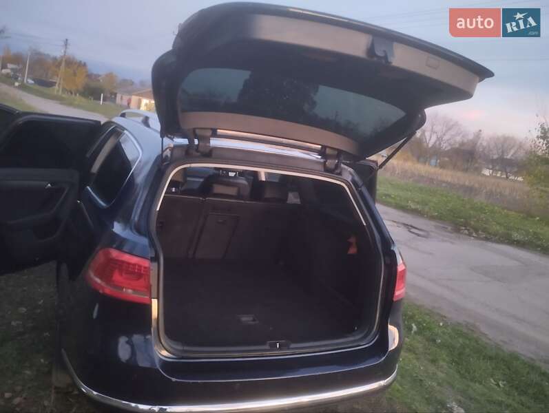 Универсал Volkswagen Passat 2012 в Смеле