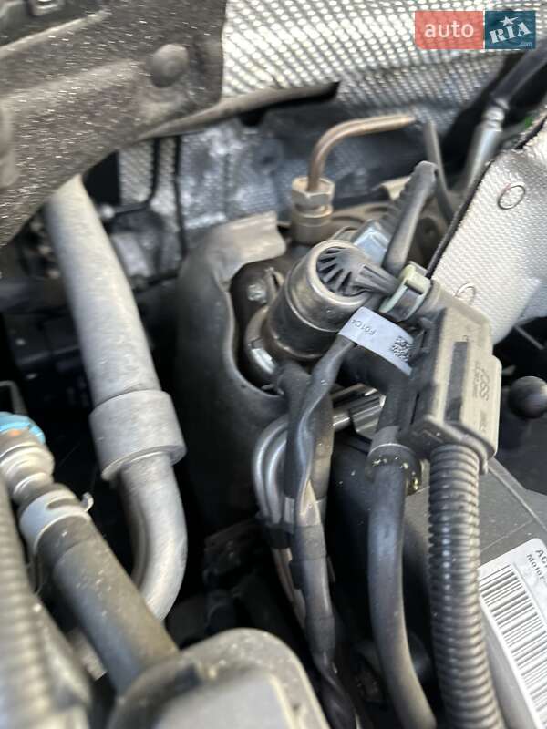 Универсал Volkswagen Passat 2019 в Стрые фото 150 Универсал Volkswagen Passat 2019 в Стрые