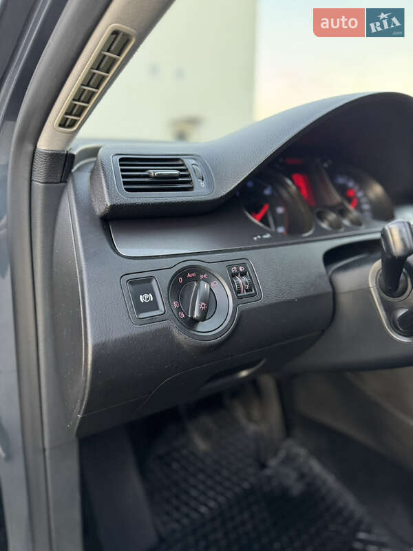 Универсал Volkswagen Passat 2008 в Луцке фото 16 Универсал Volkswagen Passat 2008 в Луцке
