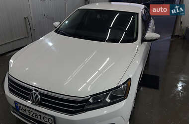 Седан Volkswagen Passat 2016 в Житомирі
