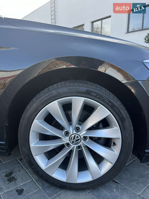 Универсал Volkswagen Passat 2022 в Луцке фото 20 Универсал Volkswagen Passat 2022 в Луцке