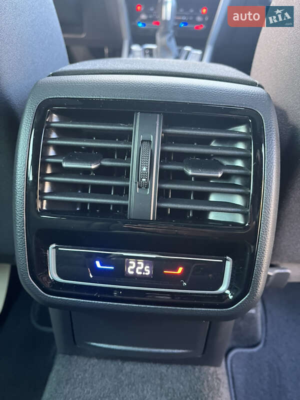 Универсал Volkswagen Passat 2022 в Луцке фото 43 Универсал Volkswagen Passat 2022 в Луцке