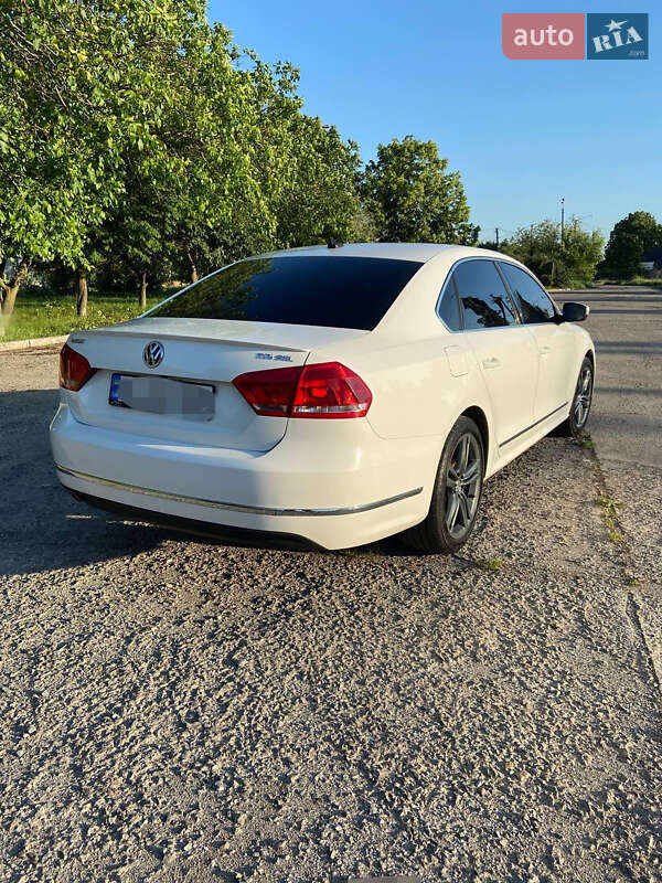 Седан Volkswagen Passat 2013 в Кривом Роге фото 6 Седан Volkswagen Passat 2013 в Кривом Роге