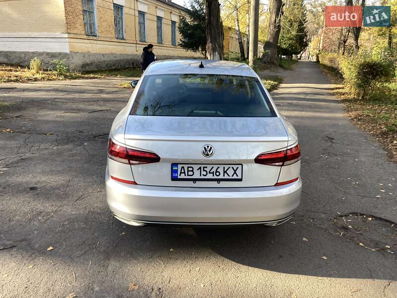 Седан Volkswagen Passat 2020 в Виннице