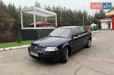 Седан Volkswagen Passat 2002 в Кременчуці