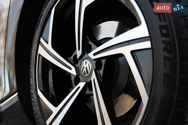 Универсал Volkswagen Passat 2023 в Дрогобыче фото 47 Универсал Volkswagen Passat 2023 в Дрогобыче
