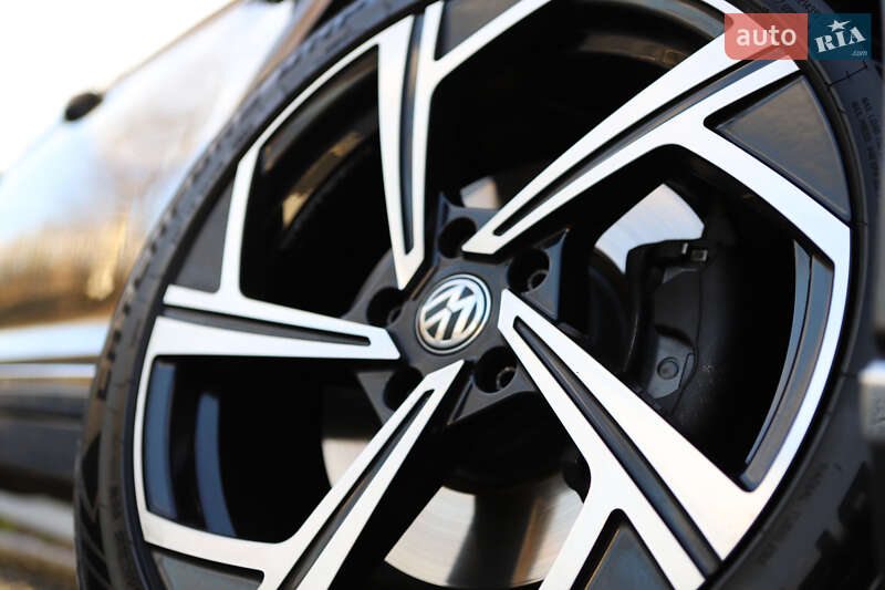 Универсал Volkswagen Passat 2023 в Дрогобыче фото 55 Универсал Volkswagen Passat 2023 в Дрогобыче