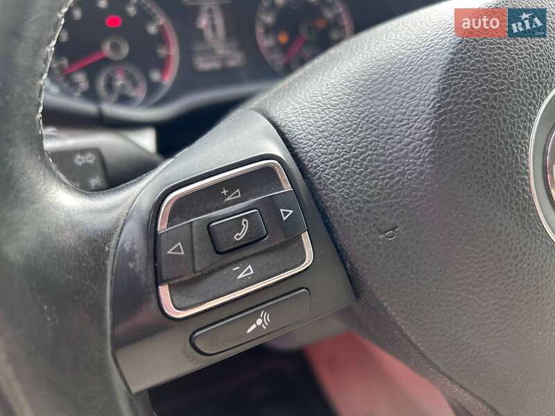 Седан Volkswagen Passat 2013 в Киеве фото 20 Седан Volkswagen Passat 2013 в Киеве