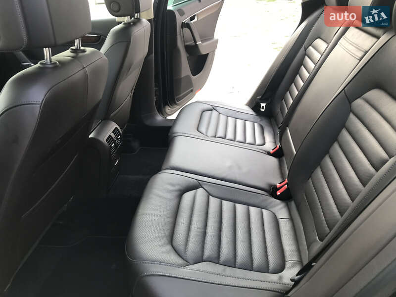 Універсал Volkswagen Passat 2013 в Чернівцях