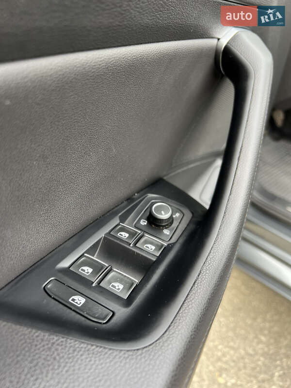 Універсал Volkswagen Passat 2016 в Києві