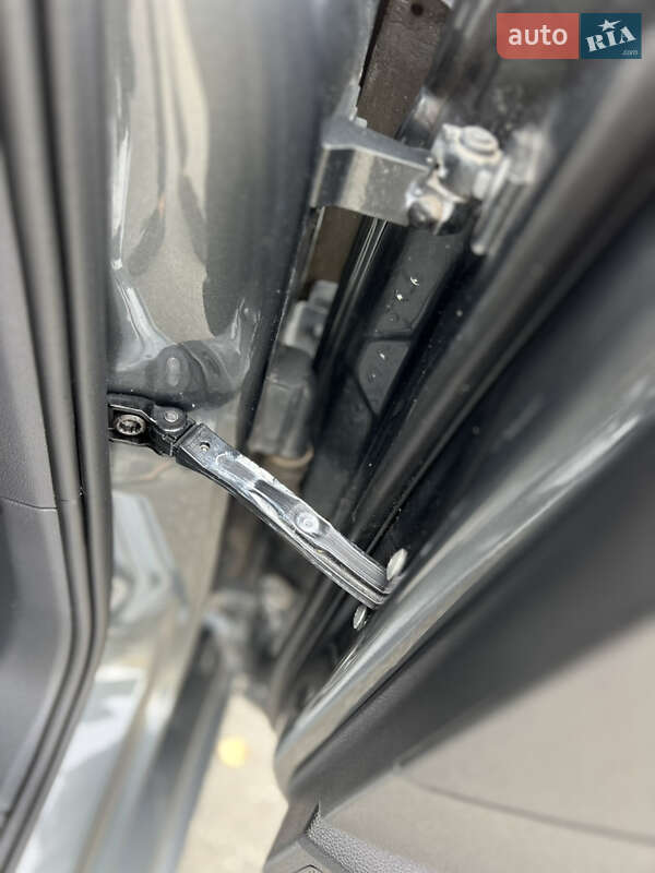 Універсал Volkswagen Passat 2016 в Києві