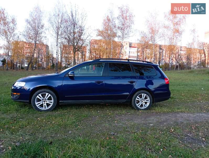 Универсал Volkswagen Passat 2005 в Красилове