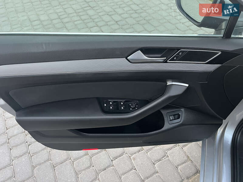 Универсал Volkswagen Passat 2021 в Дунаевцах фото 23 Универсал Volkswagen Passat 2021 в Дунаевцах