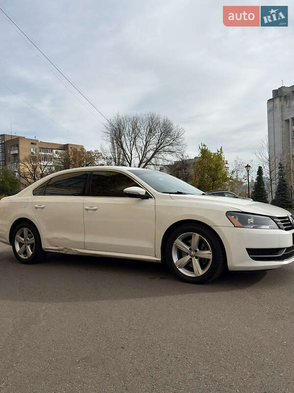 Седан Volkswagen Passat 2012 в Киеве фото 6 Седан Volkswagen Passat 2012 в Киеве