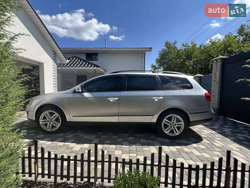 Универсал Volkswagen Passat 2009 в Знаменке
