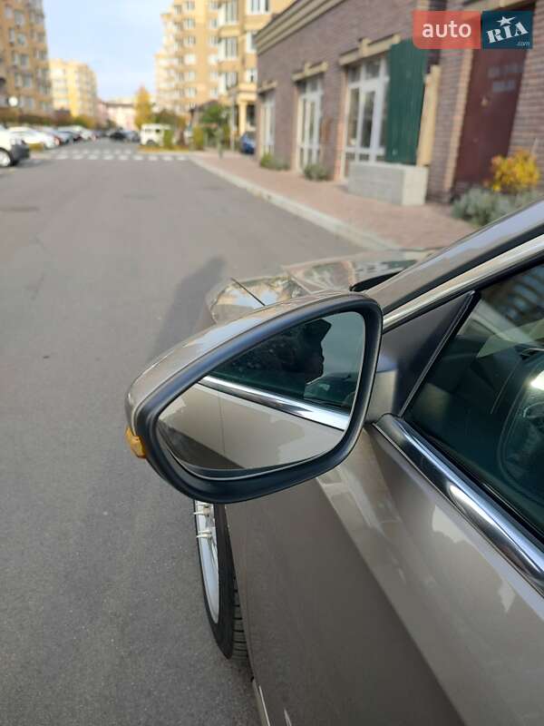 Седан Volkswagen Passat 2016 в Киеве