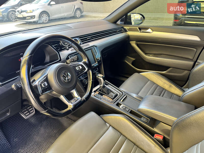 Универсал Volkswagen Passat 2015 в Черновцах фото 14 Универсал Volkswagen Passat 2015 в Черновцах