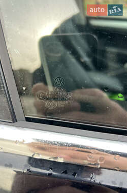 Седан Volkswagen Passat 2012 в Киеве