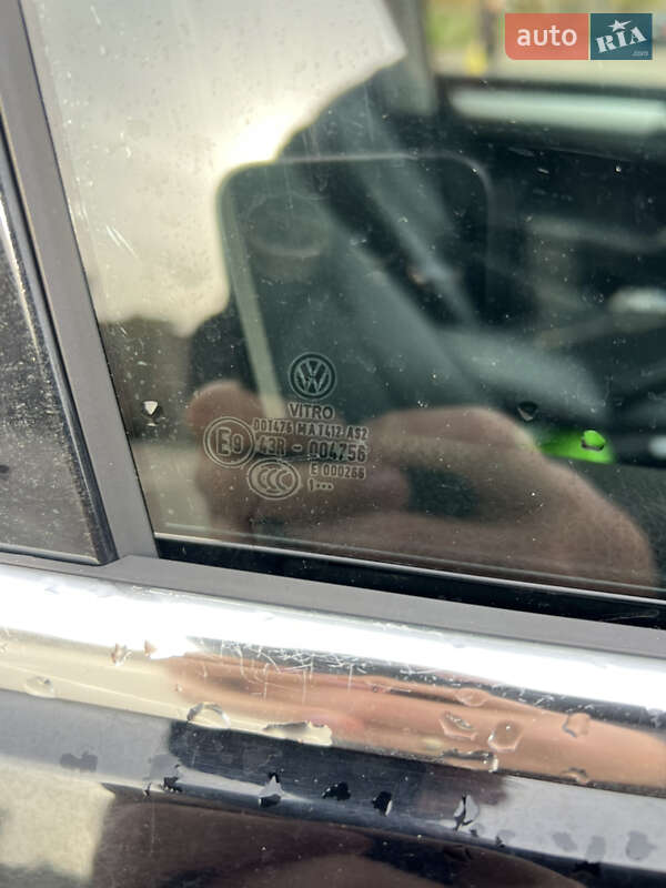 Седан Volkswagen Passat 2012 в Киеве