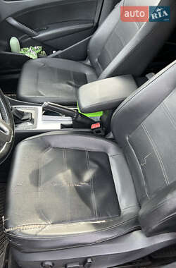 Седан Volkswagen Passat 2012 в Киеве