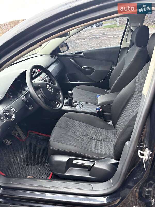 Седан Volkswagen Passat 2005 в Харькове фото 6 Седан Volkswagen Passat 2005 в Харькове