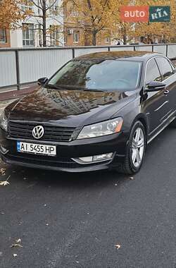 Седан Volkswagen Passat 2011 в Киеве