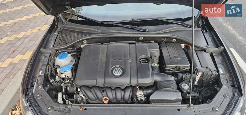 Седан Volkswagen Passat 2011 в Киеве фото 14 Седан Volkswagen Passat 2011 в Киеве