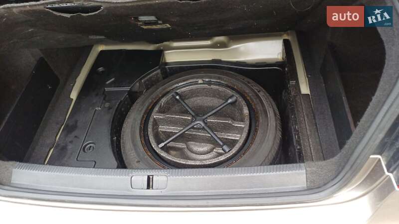 Седан Volkswagen Passat 2011 в Дрогобыче фото 19 Седан Volkswagen Passat 2011 в Дрогобыче