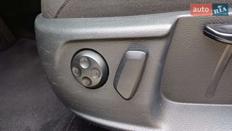 Седан Volkswagen Passat 2011 в Дрогобыче фото 54 Седан Volkswagen Passat 2011 в Дрогобыче