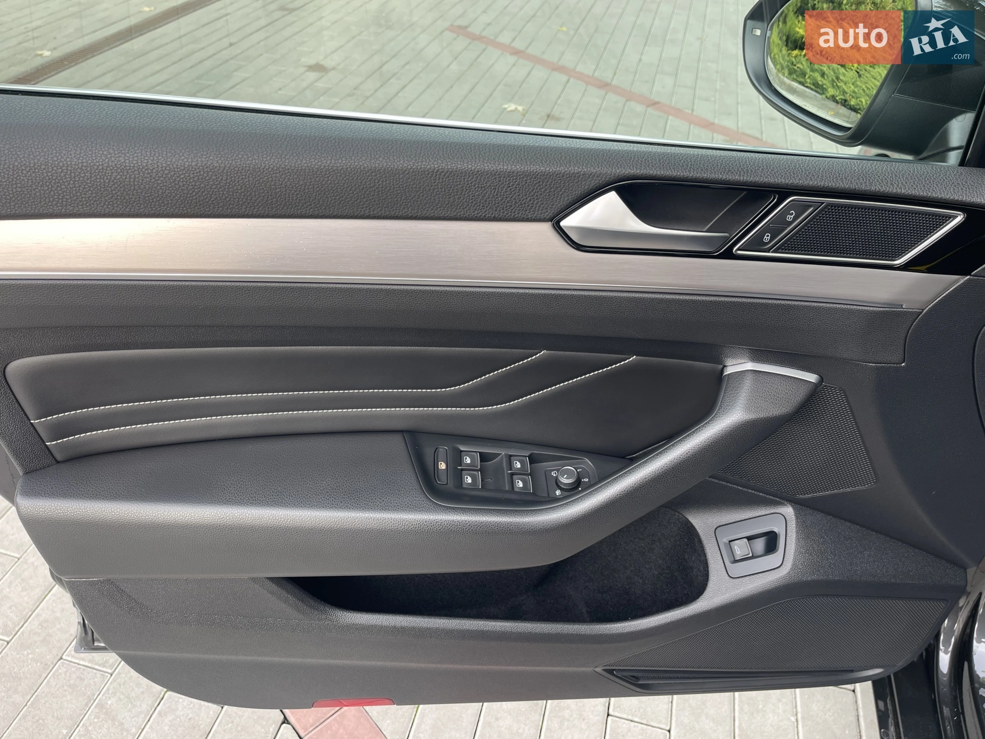 2019 Volkswagen Passat - мініатюра 24