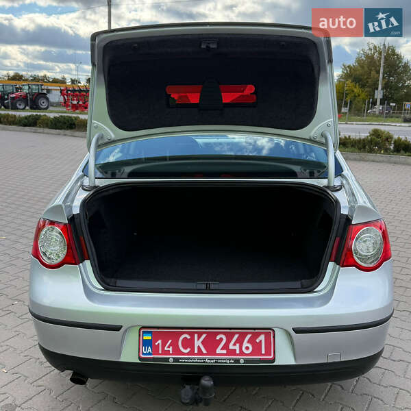 Седан Volkswagen Passat 2009 в Виннице