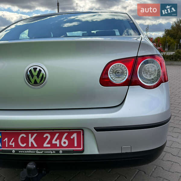 Седан Volkswagen Passat 2009 в Виннице