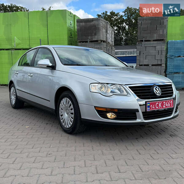Седан Volkswagen Passat 2009 в Виннице