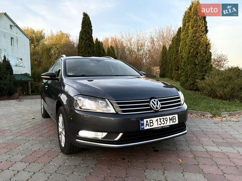 Універсал Volkswagen Passat 2014 в Джулинці