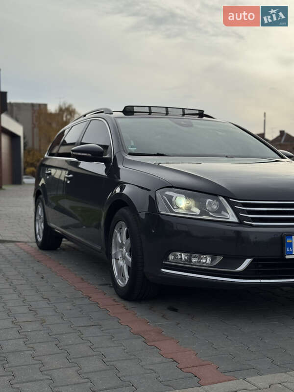 Универсал Volkswagen Passat 2014 в Ужгороде