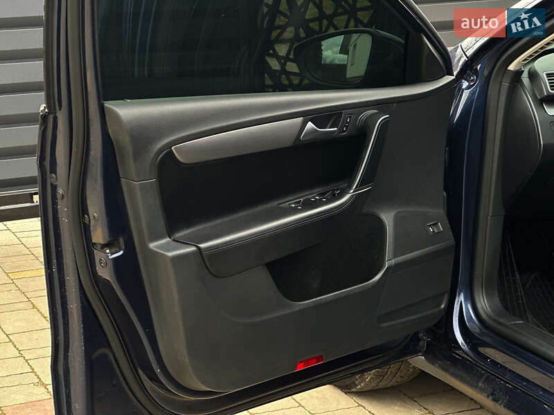 Универсал Volkswagen Passat 2014 в Самборе