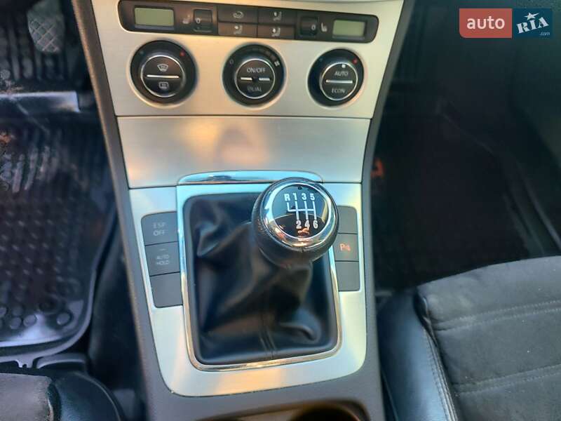 Универсал Volkswagen Passat 2007 в Великой Александровке фото 2 Универсал Volkswagen Passat 2007 в Великой Александровке