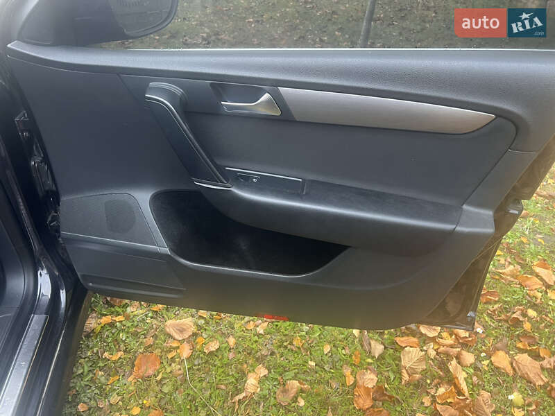 Универсал Volkswagen Passat 2011 в Тернополе фото 18 Универсал Volkswagen Passat 2011 в Тернополе