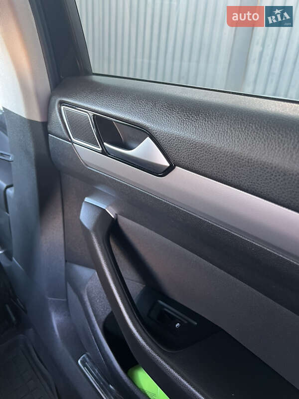 Седан Volkswagen Passat 2016 в Виннице фото 12 Седан Volkswagen Passat 2016 в Виннице