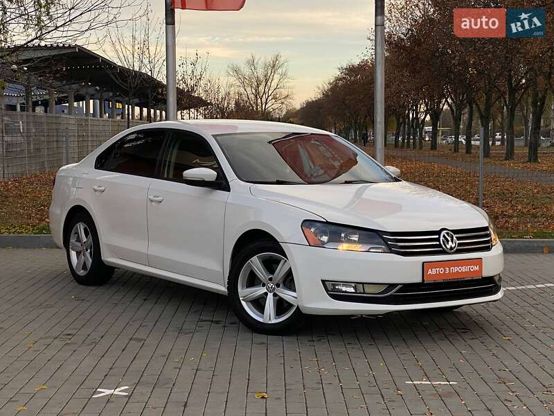 Седан Volkswagen Passat 2014 в Днепре фото 3 Седан Volkswagen Passat 2014 в Днепре