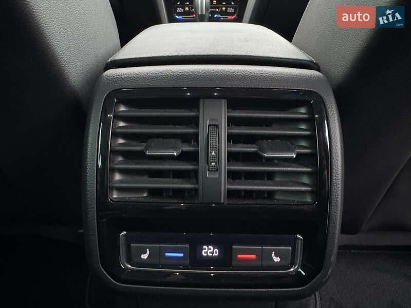 Универсал Volkswagen Passat 2021 в Луцке