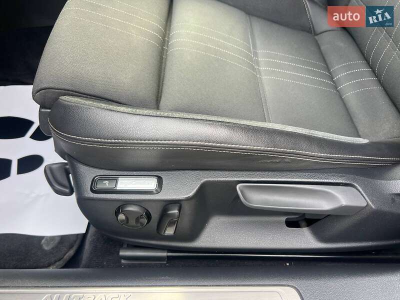 Универсал Volkswagen Passat 2016 в Ивано-Франковске